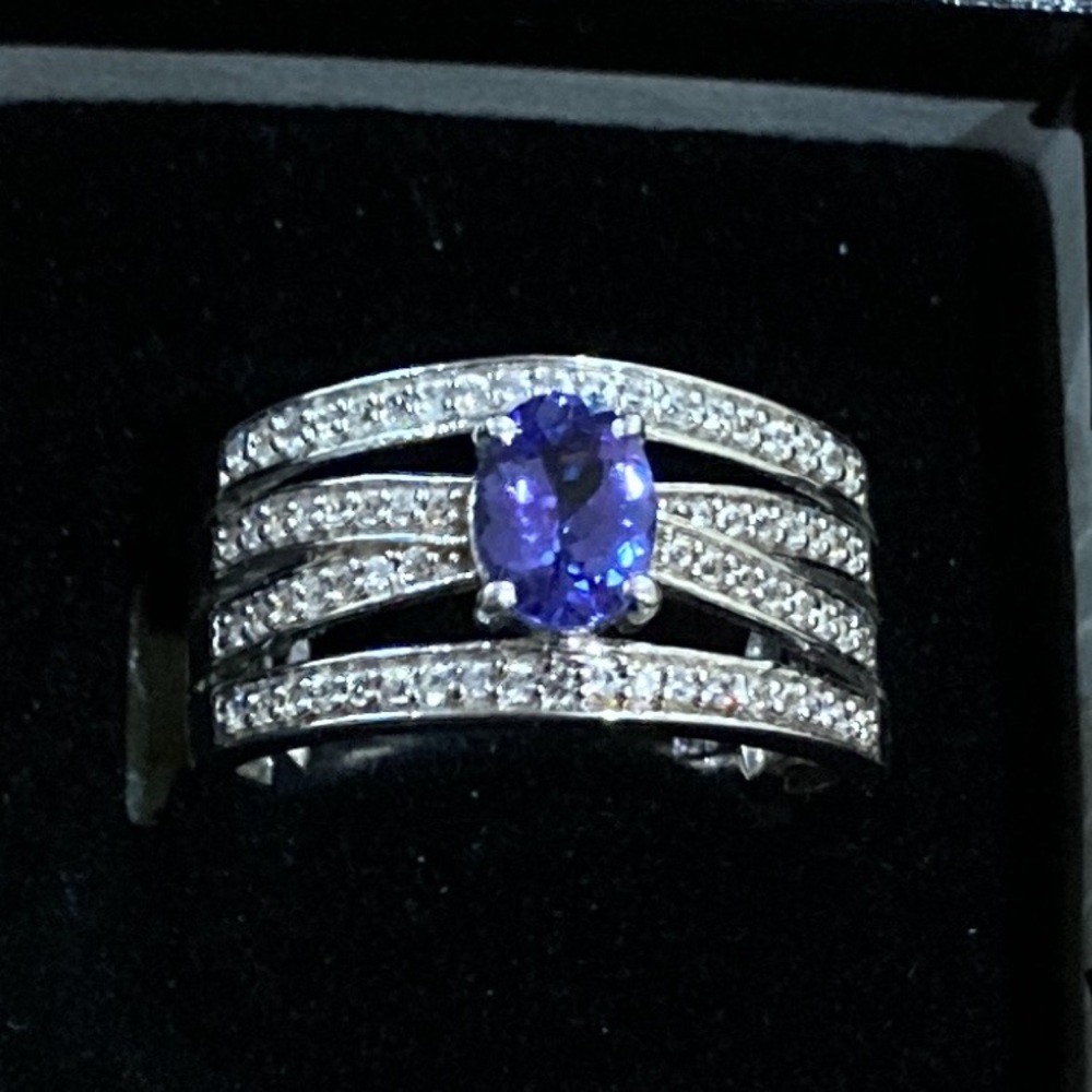 Tanzanite in Sterling - Picture 7 of 14